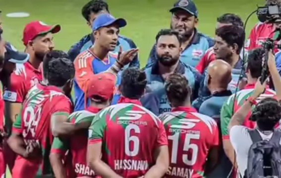 Father-Son Split Sunil Gavaskar Backs SKYs Bold